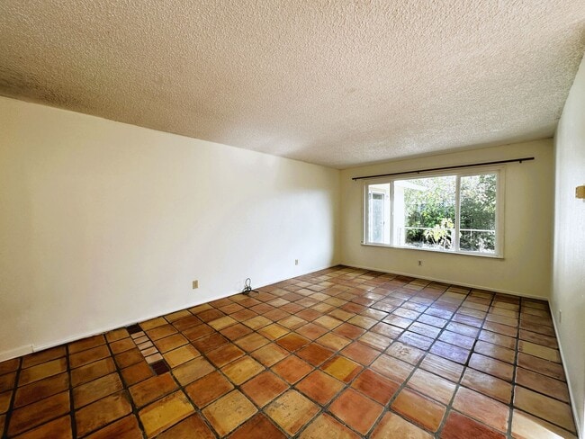 Building Photo - 432 Cambiaso Pl