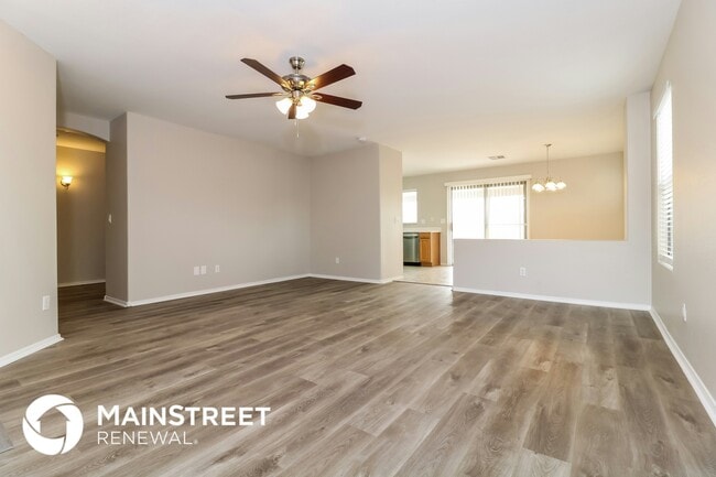 Foto del edificio - 15919 W Tasha Dr