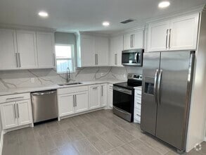Building Photo - 2832 Cherrywood Ave