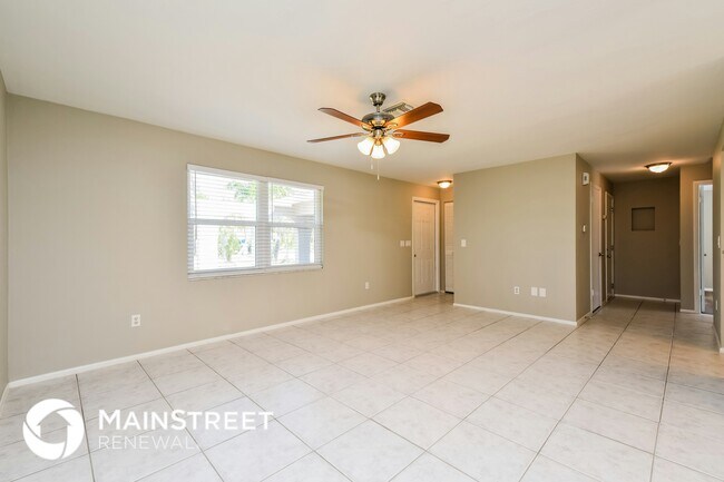 Foto del edificio - 18664 Sarasota Rd