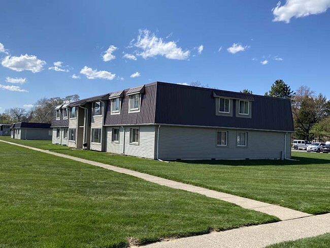 Building Photo - 27817 Independence St