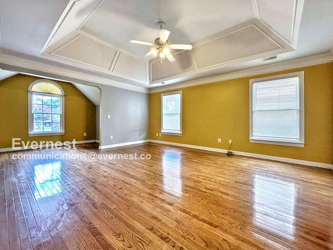 Foto del edificio - 1930 Shiloh Valley Trail NW