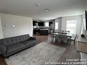 Building Photo - 13711 Redrock Dr