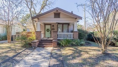 Building Photo - 1040 Cherry St