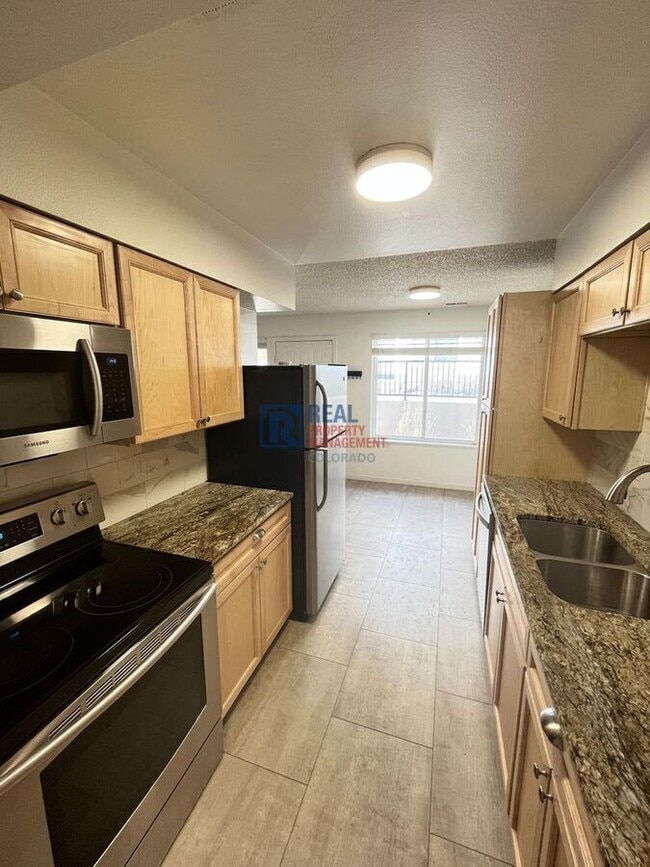 Foto del edificio - 2769 Hearthwood Ln