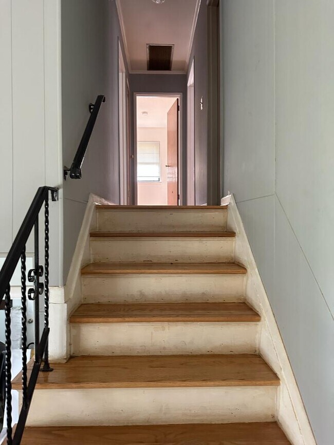 Building Photo - 32 Northcote Rd