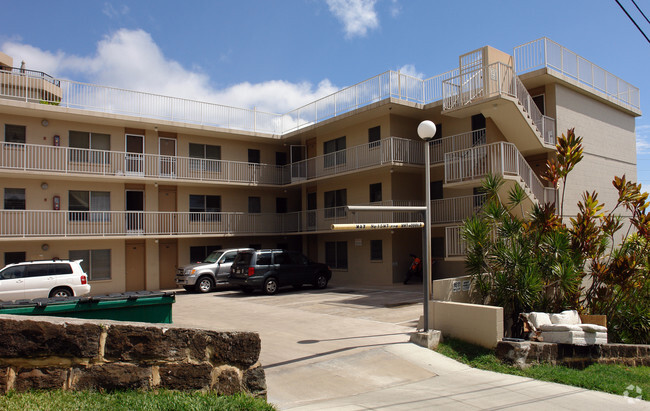 Building Photo - Punchbowl Plaza