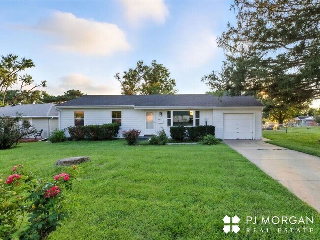 Foto del edificio - Midtown Modern Ranch-Don't Miss Out!