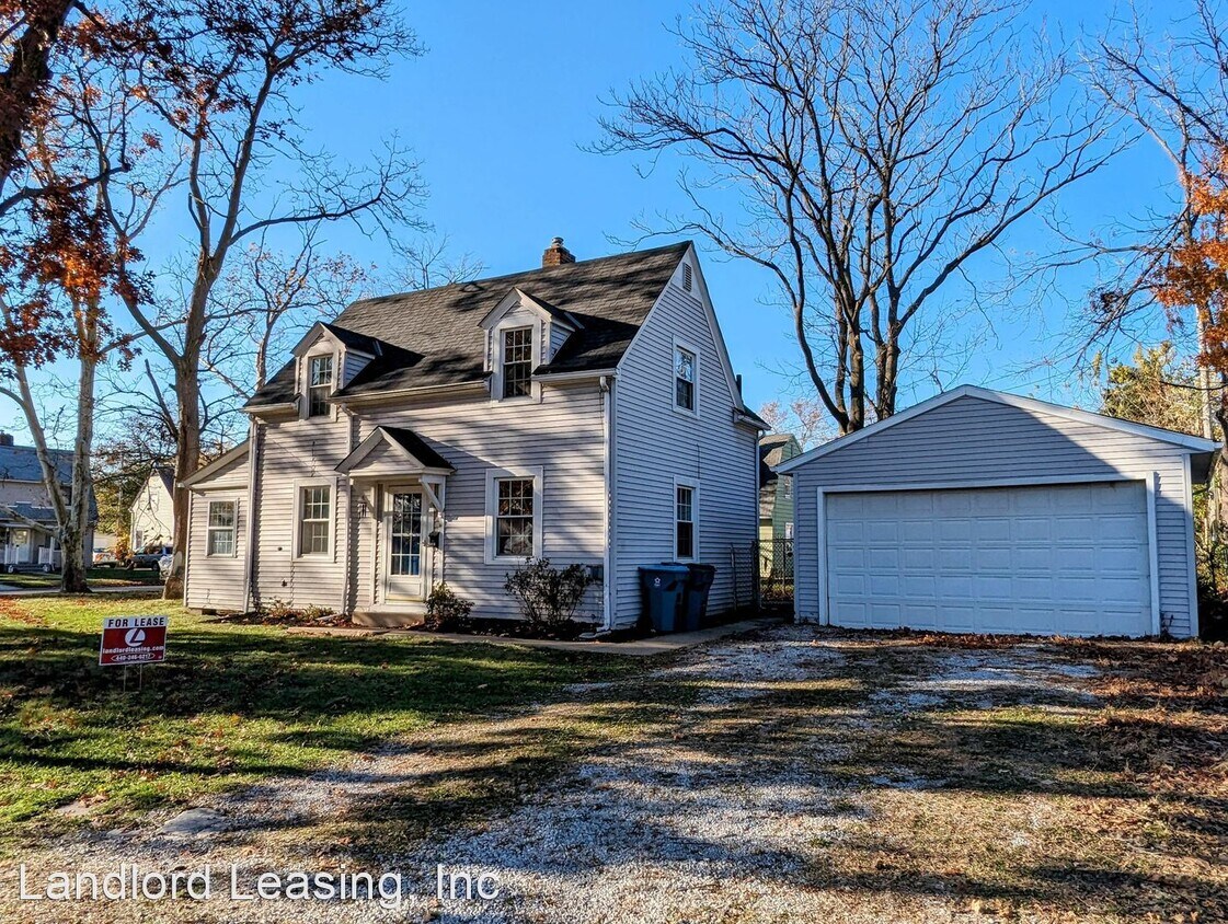 Primary Photo - 2 br, 1 bath House - 1413 "F" Street