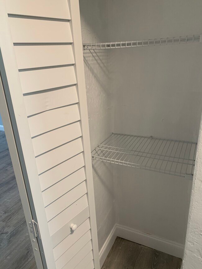 Foto del edificio - 201 Shady pl