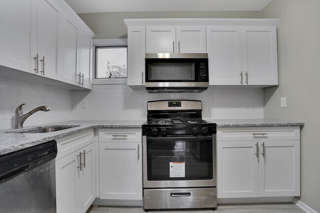 Foto del edificio - 1634 Maple St
