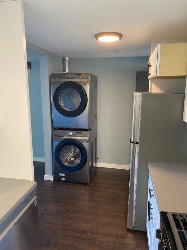 Building Photo - 4095 Paradise Dr
