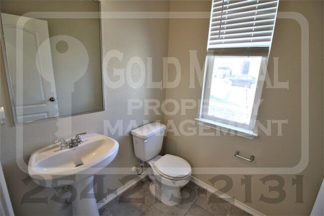 Building Photo - 1307 Daniel Dr., Belton, 76513