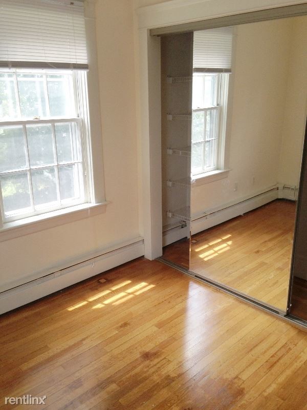 Building Photo - 2 br, 1 bath Apartment - 29 Ogden St 2 Unit 2