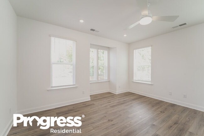 Building Photo - 532 Ethridge Pl