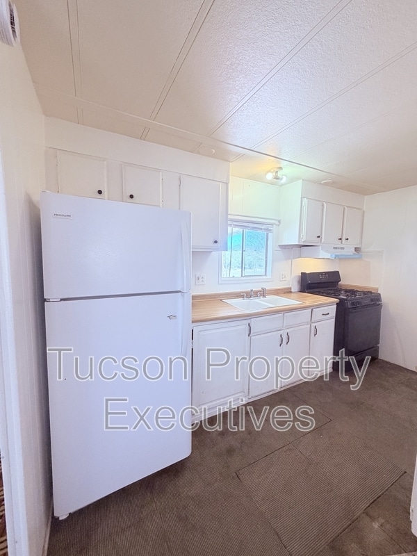 Foto del edificio - 4580 E Rex St