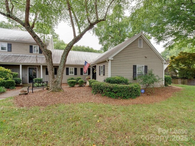 Building Photo - 3806 Selwyn Farms Ln