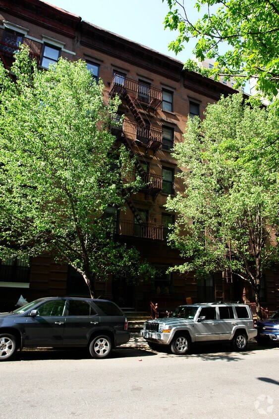 Foto principal - 204 W 88th St