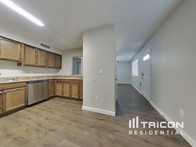 Foto del edificio - 14033 N 61st Ave