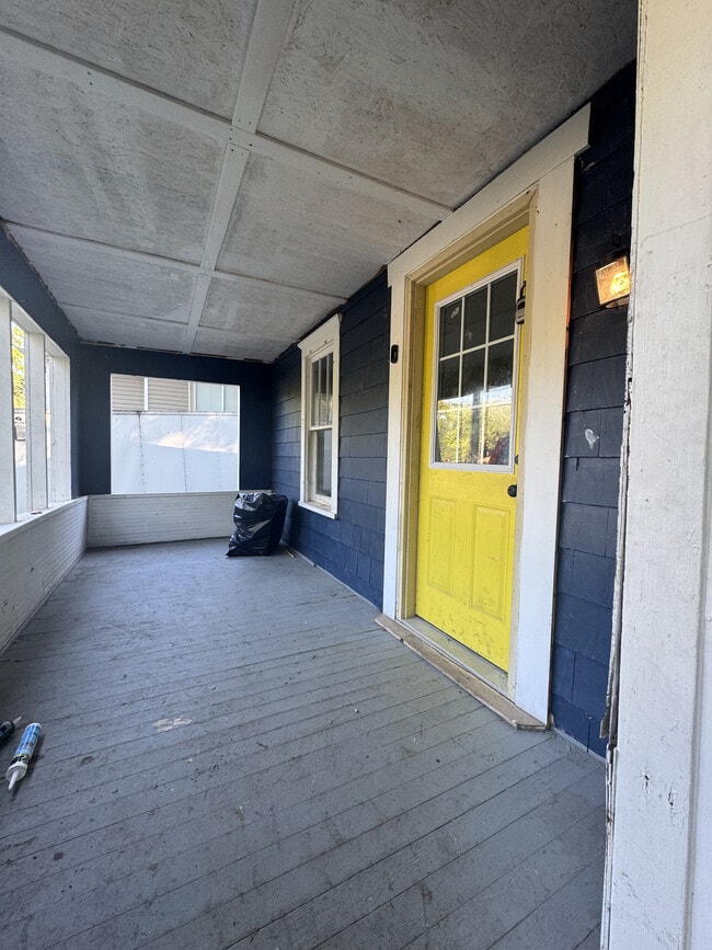 Building Photo - 3515 S 11th Street Rd