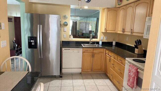 Building Photo - 14575 Bonaire Blvd
