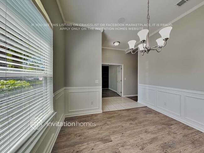 Foto del edificio - 557 Sparrow Branch Cir