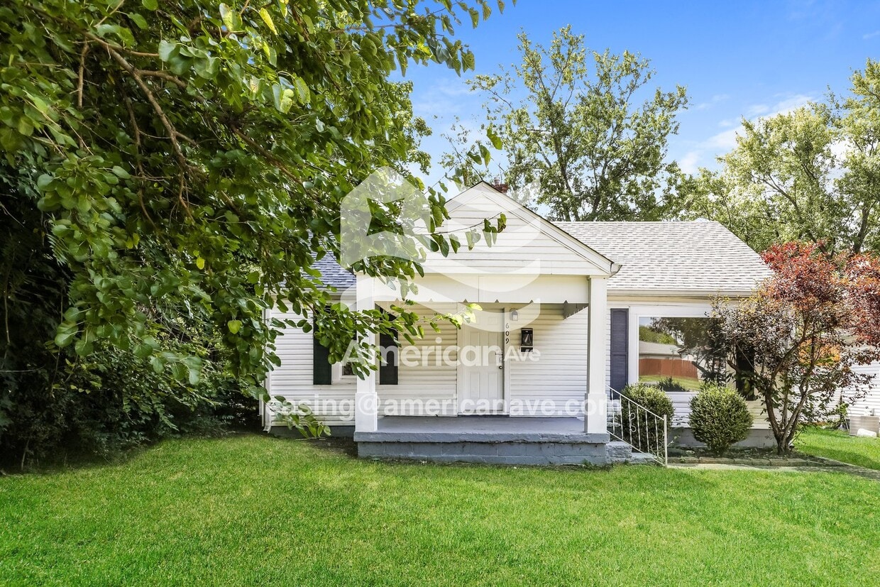 Foto principal - 609 W 33rd St