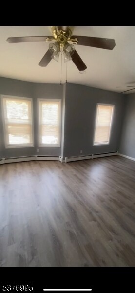 Foto del edificio - 429 18th Ave