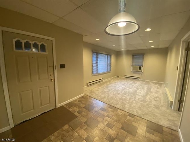 Foto del edificio - 126 W Hanover Ave