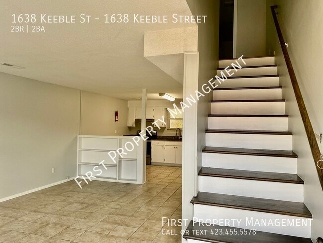 Building Photo - East Ridge 2Bed/1.5Bath Townhome: Central ...