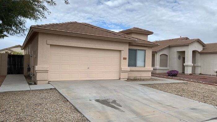 Primary Photo - NOW AVAILABLE! 6660 W Delmonico Ln, Glenda...