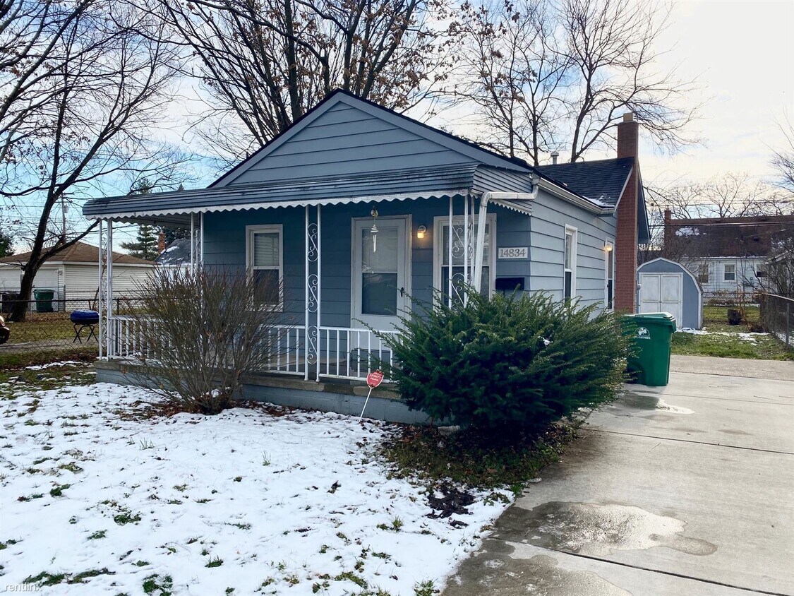 14834 Collinson Ave, Eastpointe, MI 48021 House for Rent in
