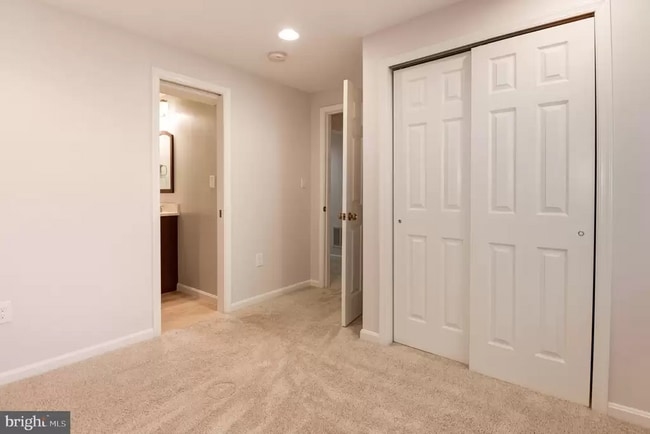 Building Photo - 5519 Stroud Ct