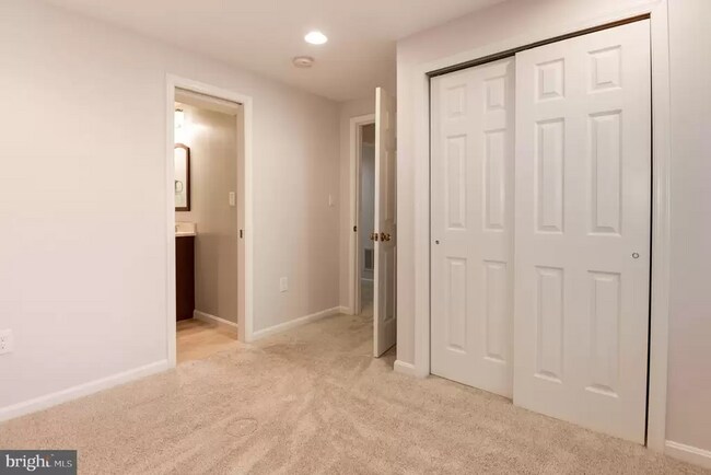 Foto del edificio - 5519 Stroud Ct