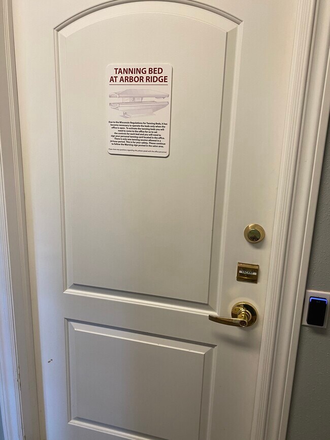 Foto del edificio - 7984 N 107th St