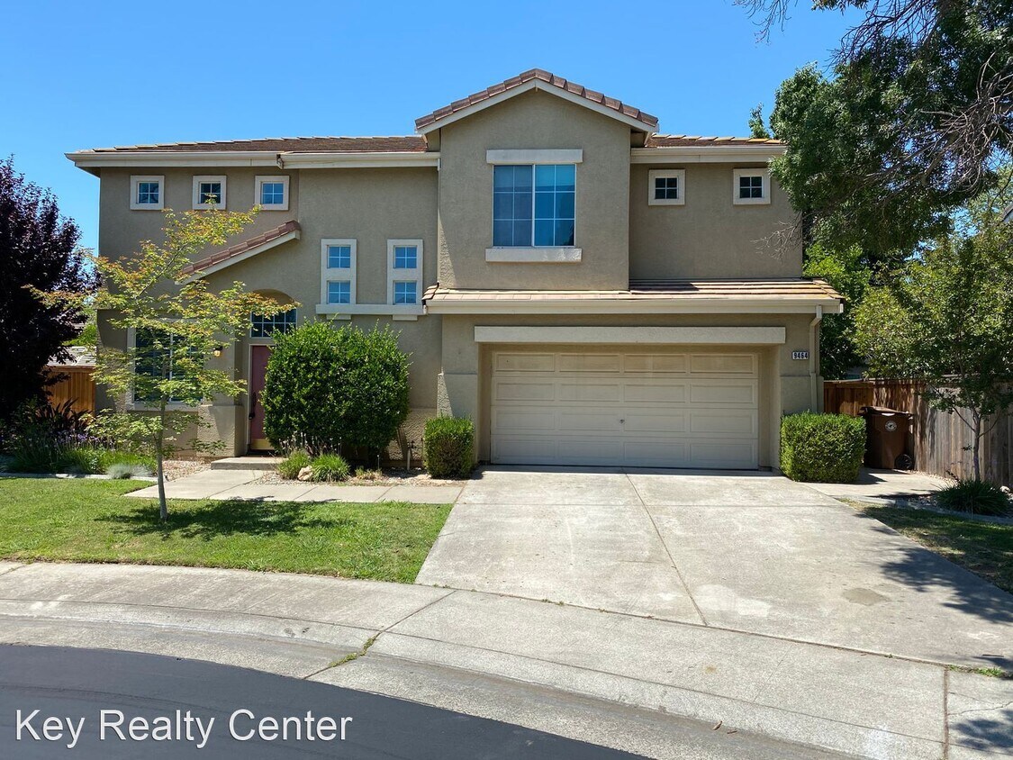Foto principal - 4 br, 2.5 bath House - 9464 Windy Point Pl