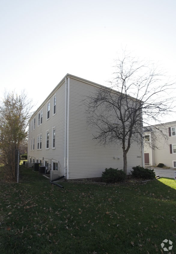 Building Photo - 2403 W St