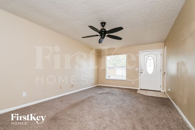 Building Photo - 1104 Tiburon Dr