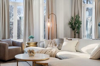 Building Photo - 1543 N Claremont Ave