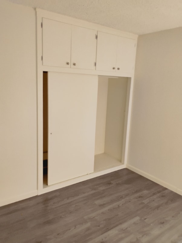 Building Photo - 6060 La Prada St