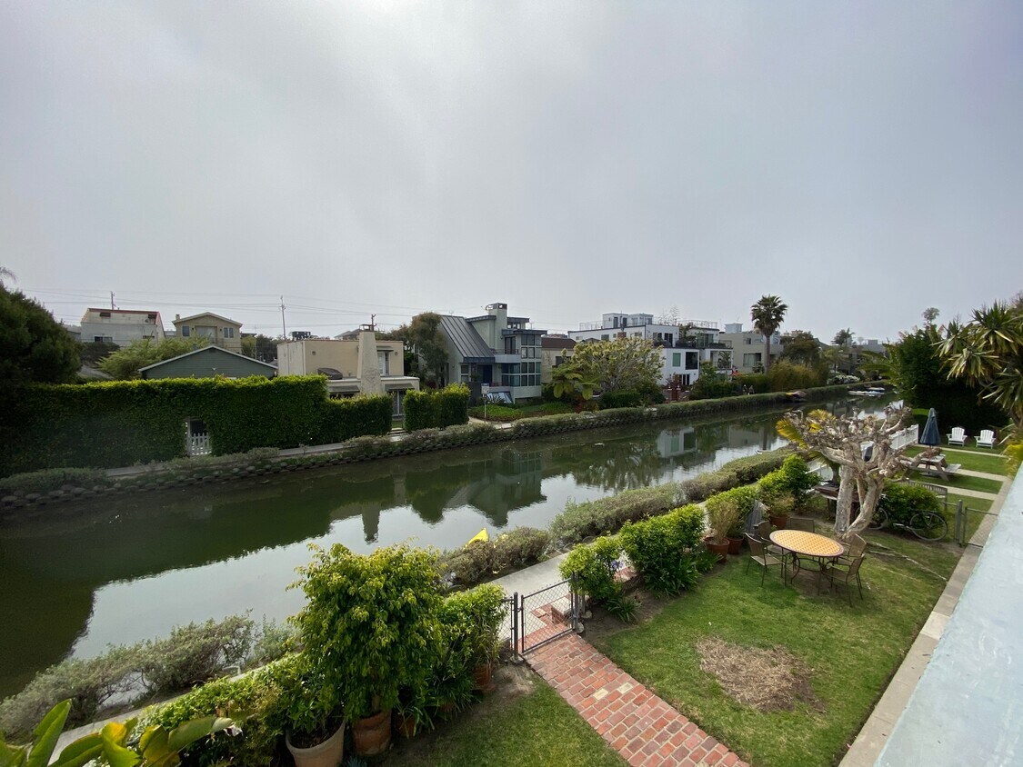 canal - 2904 Grand Canal