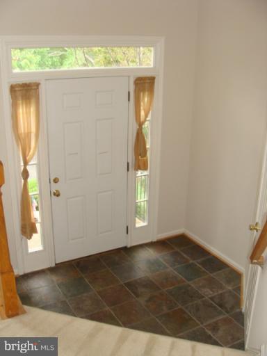 Building Photo - 8000 Crabtree Pl