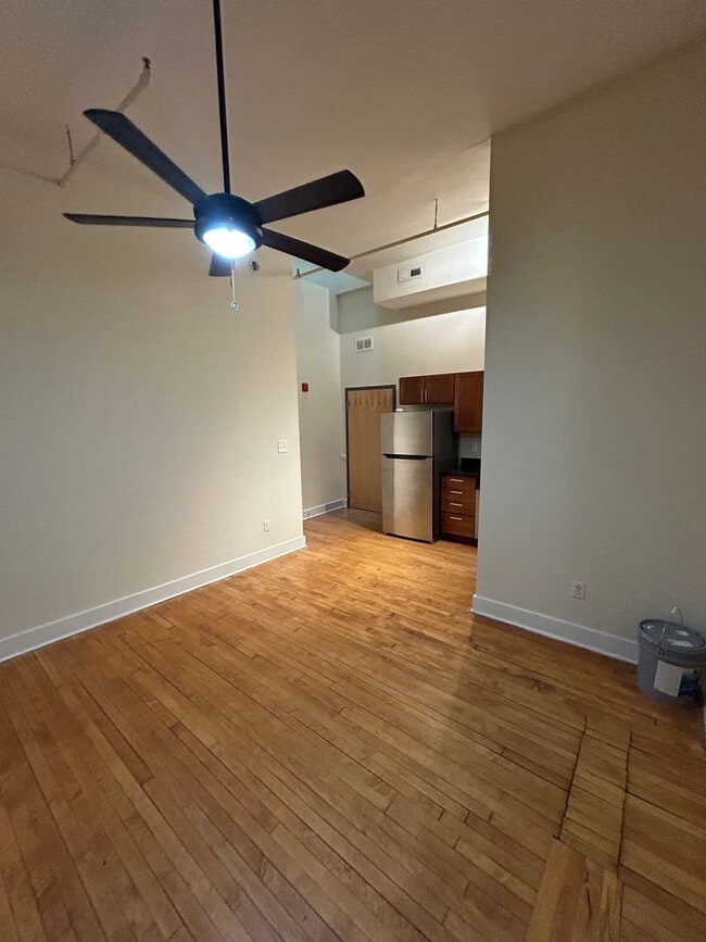 Interior Photo - Mortons Apartments