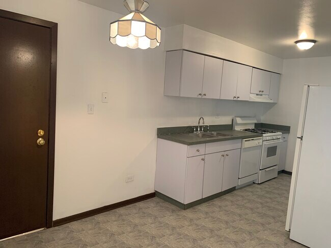 Building Photo - 486 Pleasant Run Dr