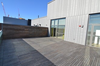 Interior Photo - The Viridian