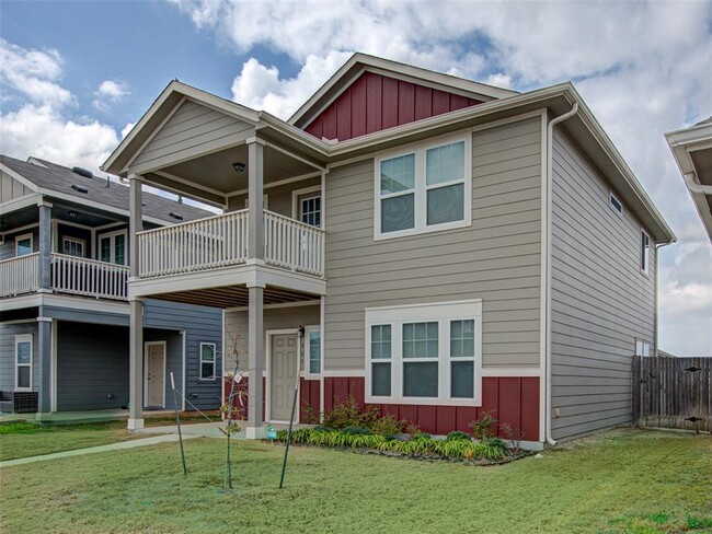 Foto del edificio - 405 Charter Oak Dr
