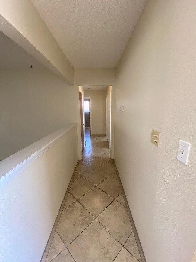 Foto del edificio - 675 Frank Maes Ave