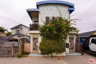 Building Photo - 8703 S San Pedro Street Unit 1/2