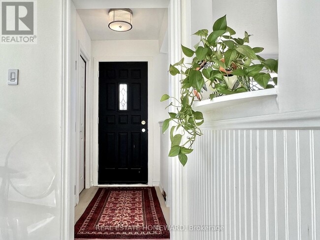 Building Photo - 67 Brenda Crescent