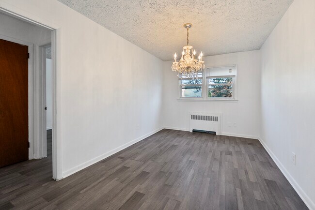 Foto del edificio - 7108 Polk St